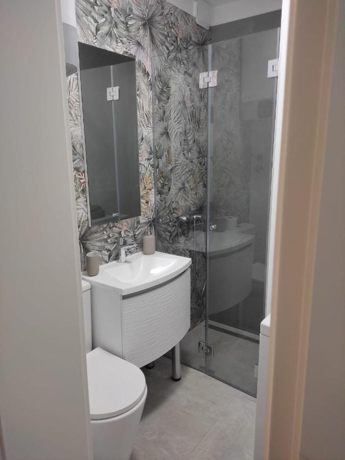 Studio Apartman Irma Cervar Пореч Экстерьер фото