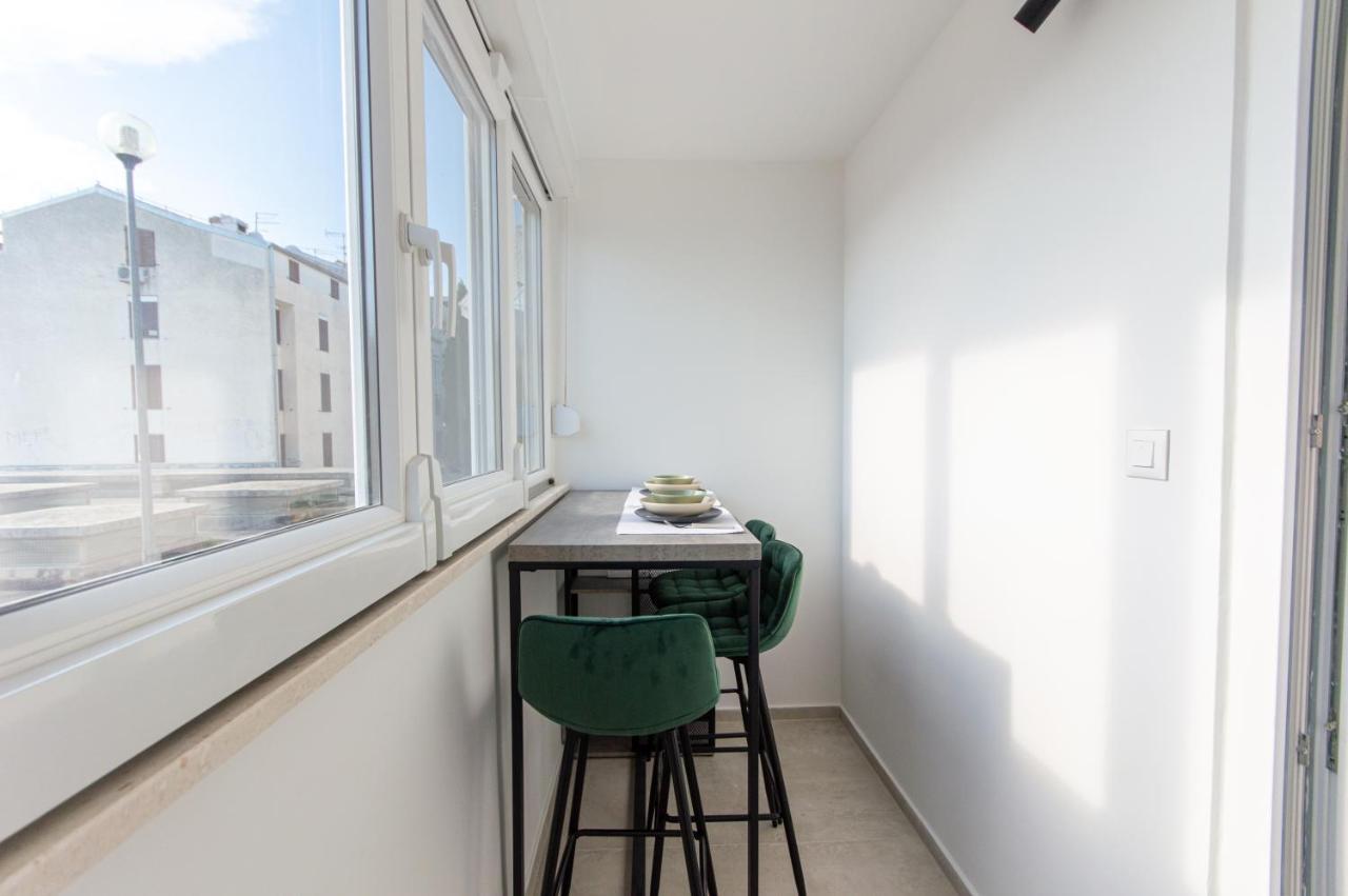 Studio Apartman Irma Cervar Пореч Экстерьер фото